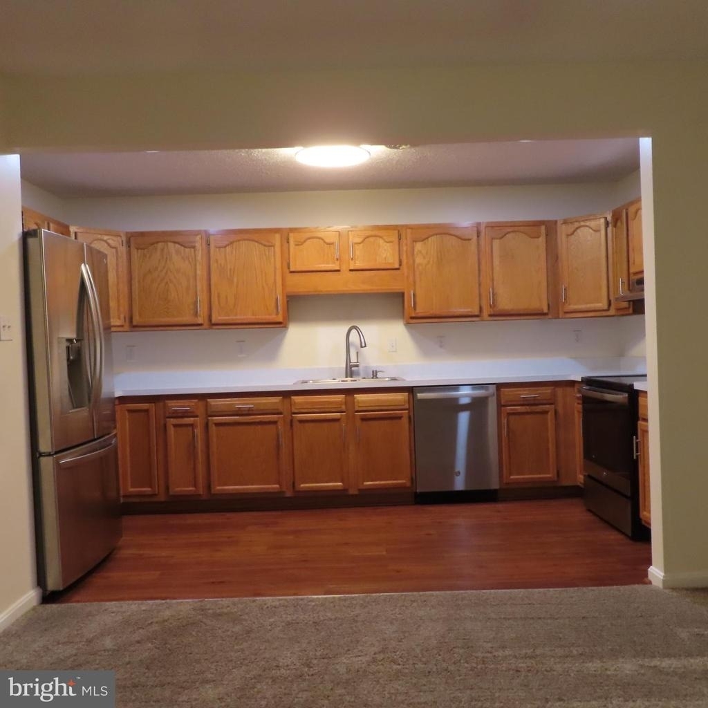 102 Park Street - Photo 8