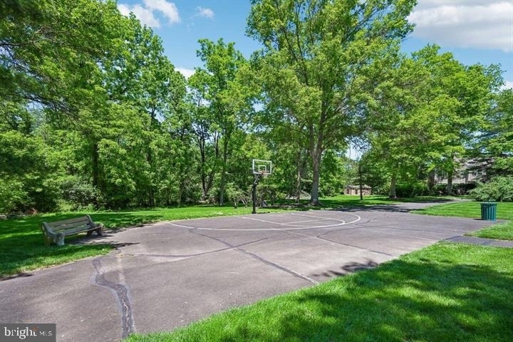 184 Victoria Court - Photo 25