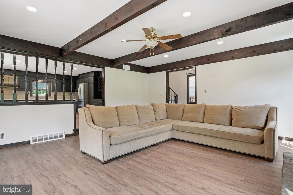 612 Bustleton Pike - Photo 6