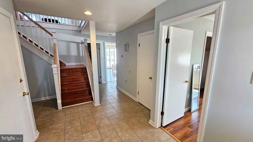 702 Newell Avenue - Photo 27