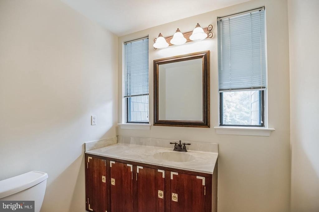 127 Kings Croft - Photo 9