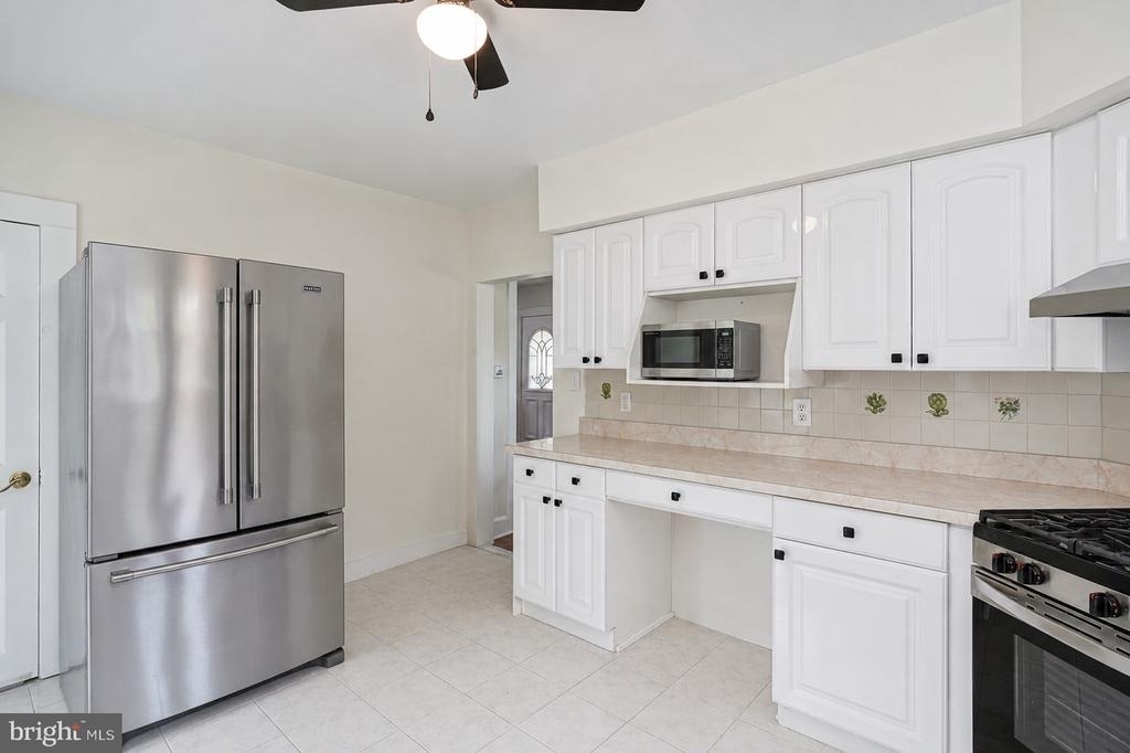 158 Wyoming Avenue - Photo 12