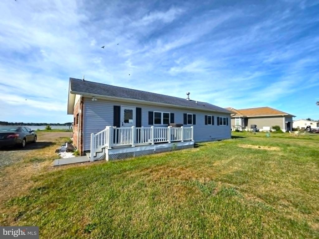 22931 Steele Drive - Photo 1