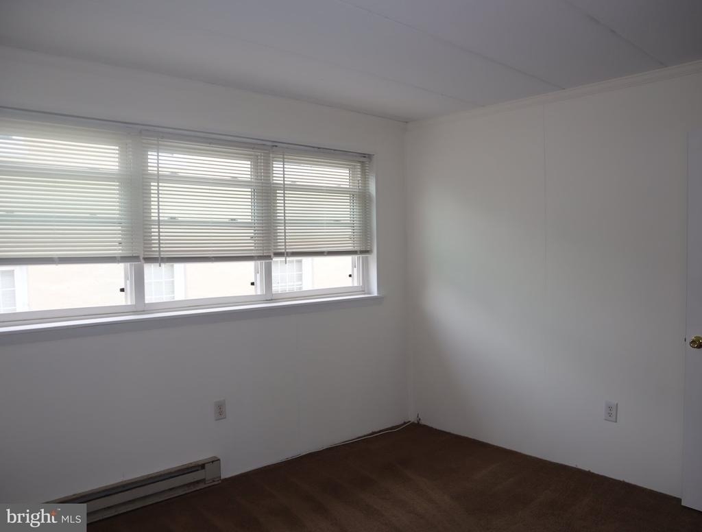 319 Camden Avenue - Photo 12