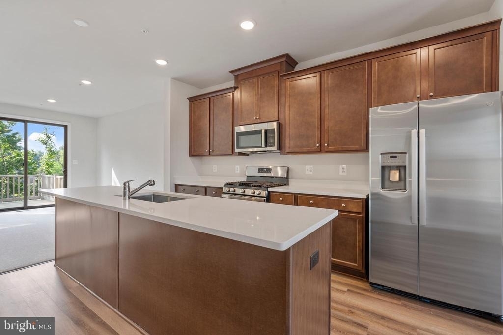 6947 Gladebrook Rd - Photo 13