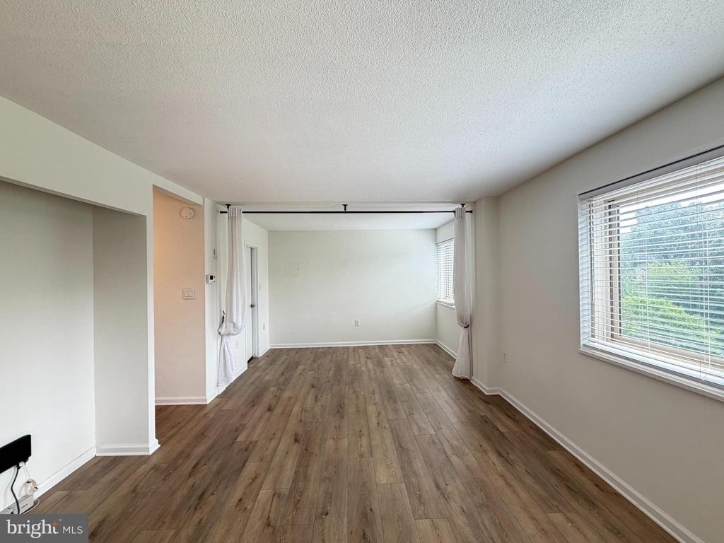 7333 New Hampshire Avenue - Photo 10