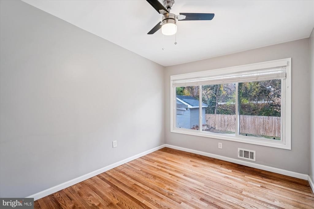 3308 Estelle Terrace - Photo 7