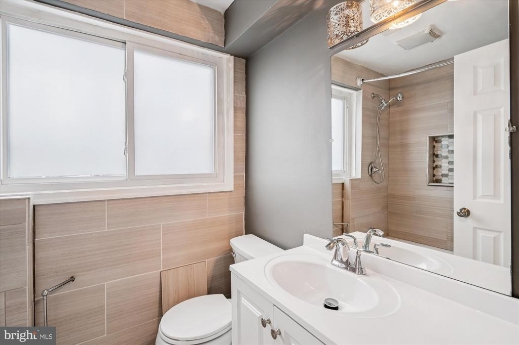 3308 Estelle Terrace - Photo 15