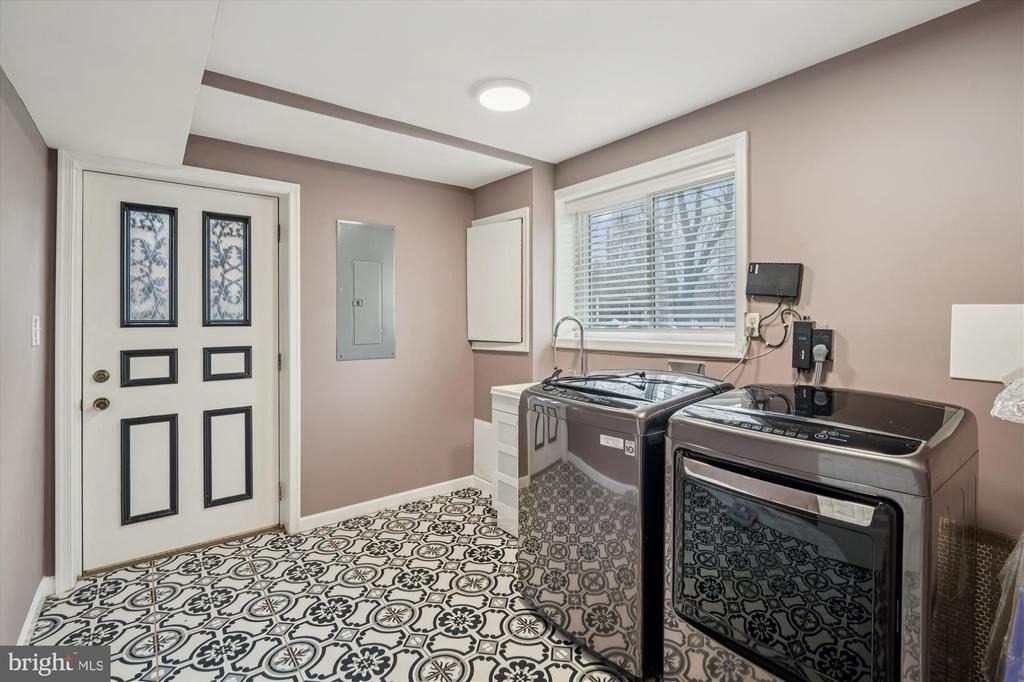 3308 Estelle Terrace - Photo 10