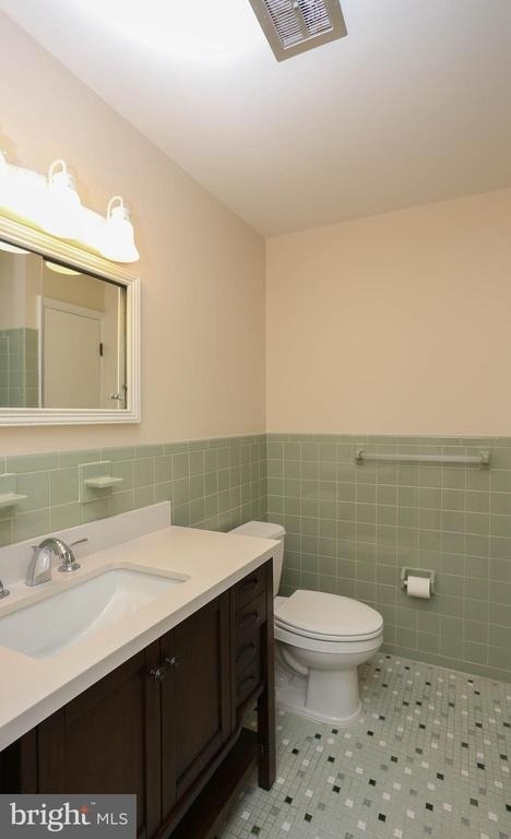 3229 Ramblewood Road - Photo 15