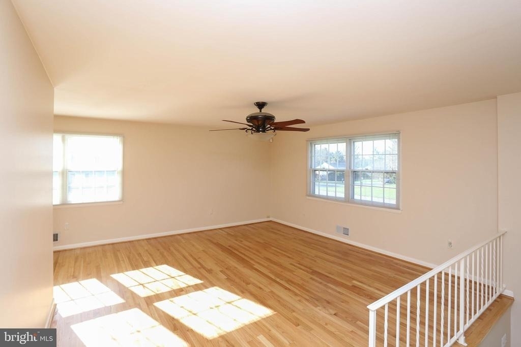 3229 Ramblewood Road - Photo 4