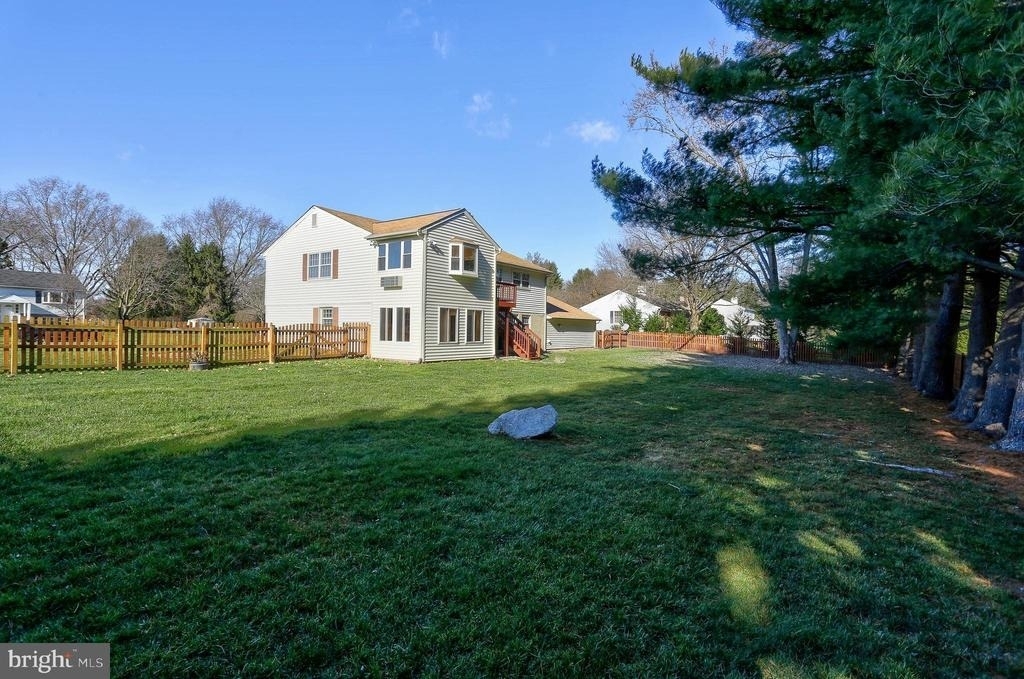 3229 Ramblewood Road - Photo 1