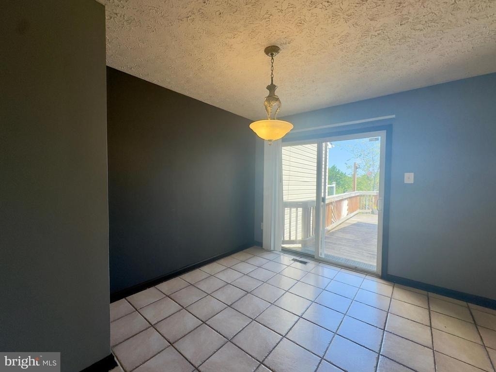537 Macintosh Circle - Photo 4