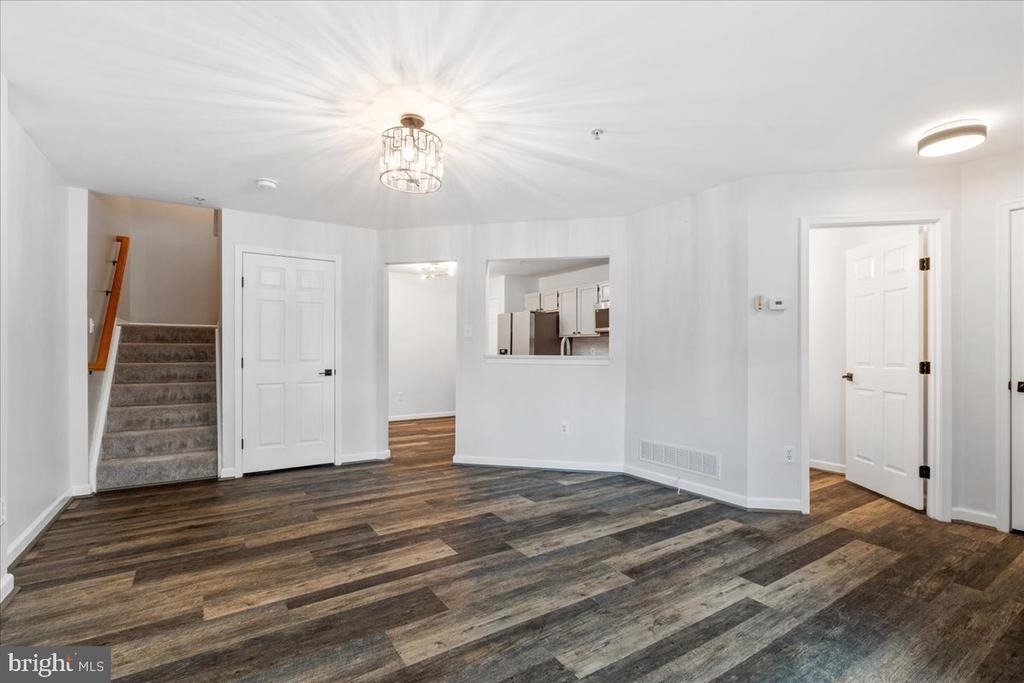 5227 Regal Court - Photo 4