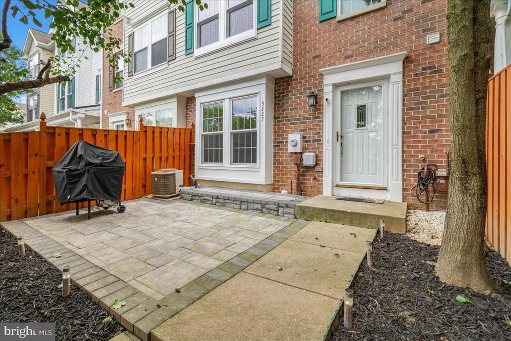 5227 Regal Court - Photo 2