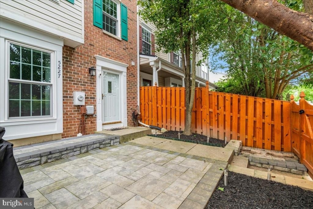 5227 Regal Court - Photo 25