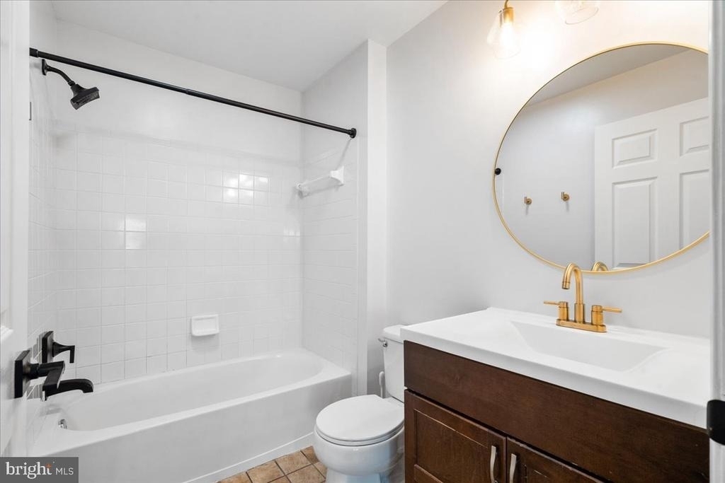 5227 Regal Court - Photo 23
