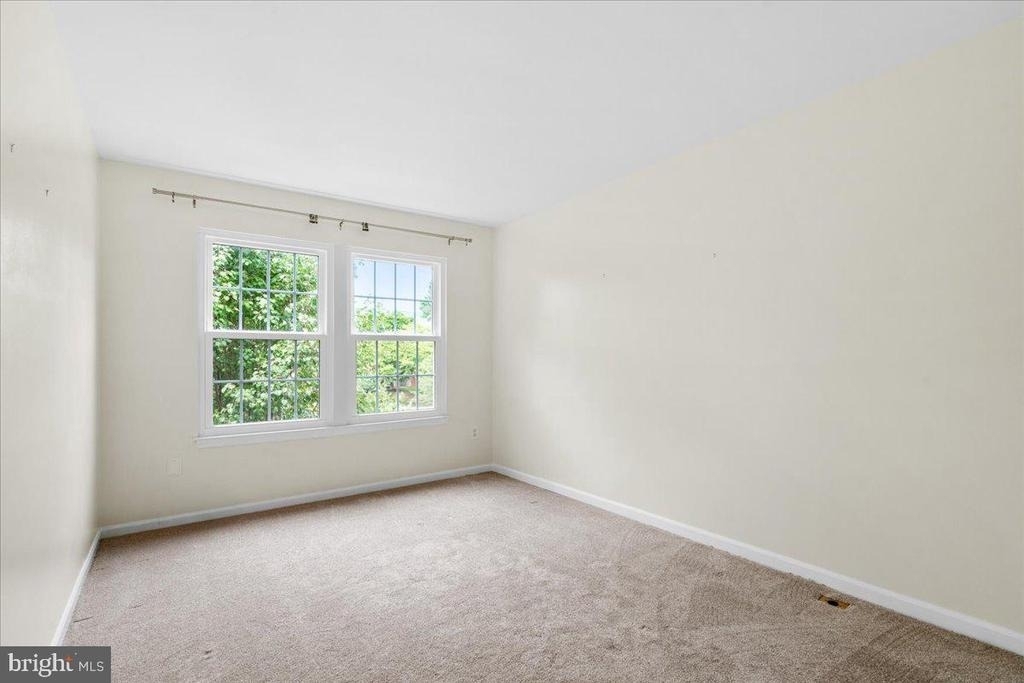 5227 Regal Court - Photo 17