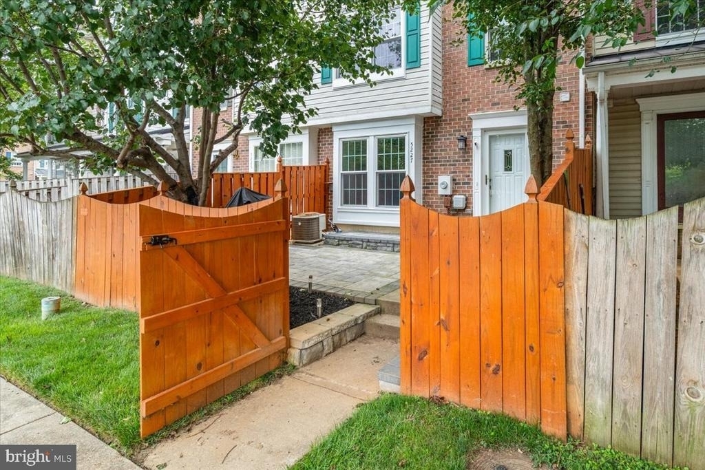 5227 Regal Court - Photo 1