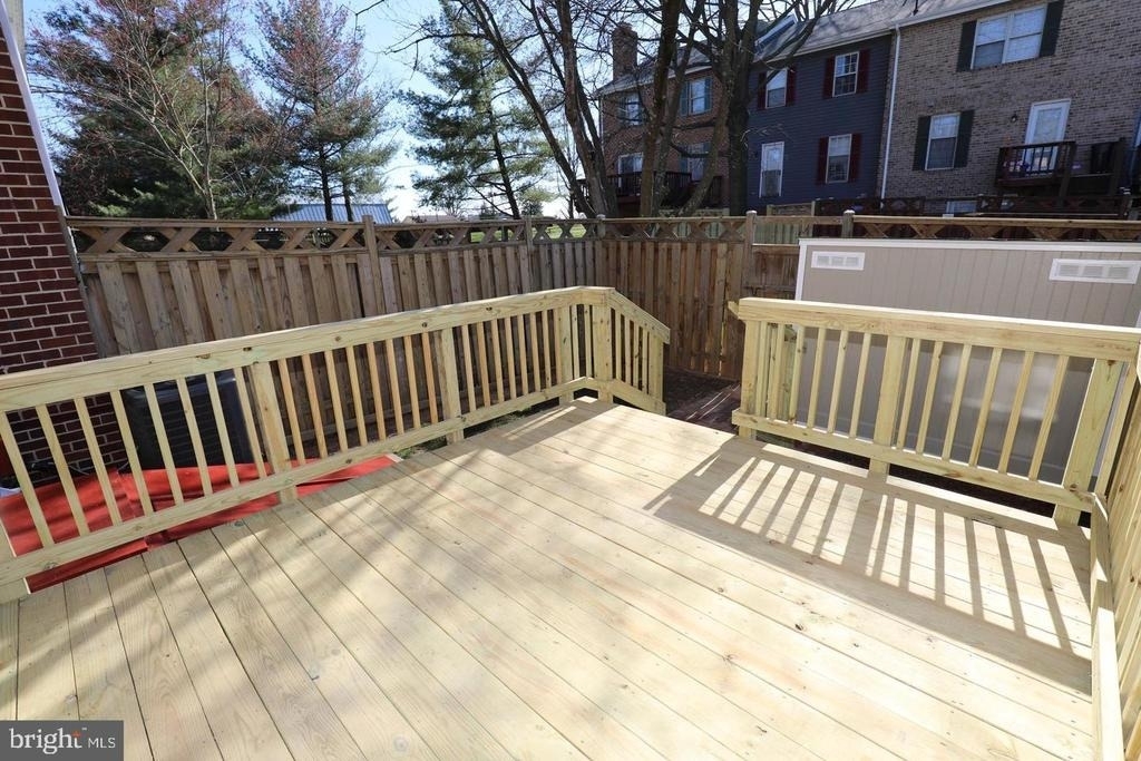 8006 Harbor Place - Photo 23