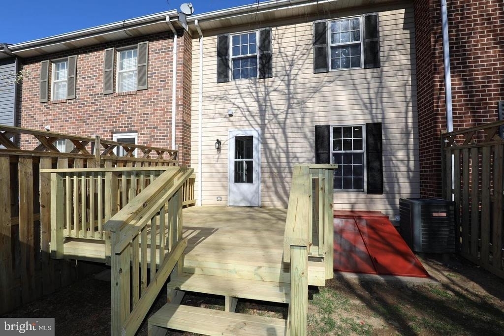 8006 Harbor Place - Photo 24