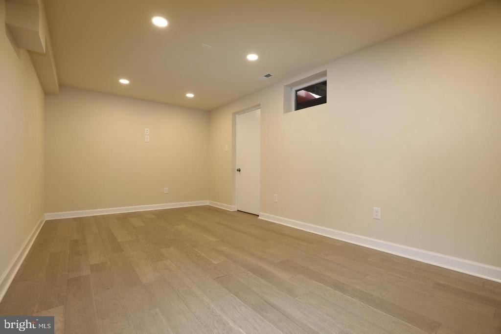 8006 Harbor Place - Photo 15