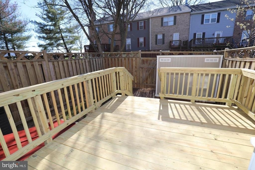 8006 Harbor Place - Photo 22