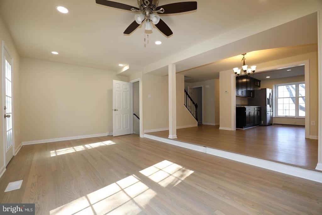 8006 Harbor Place - Photo 3
