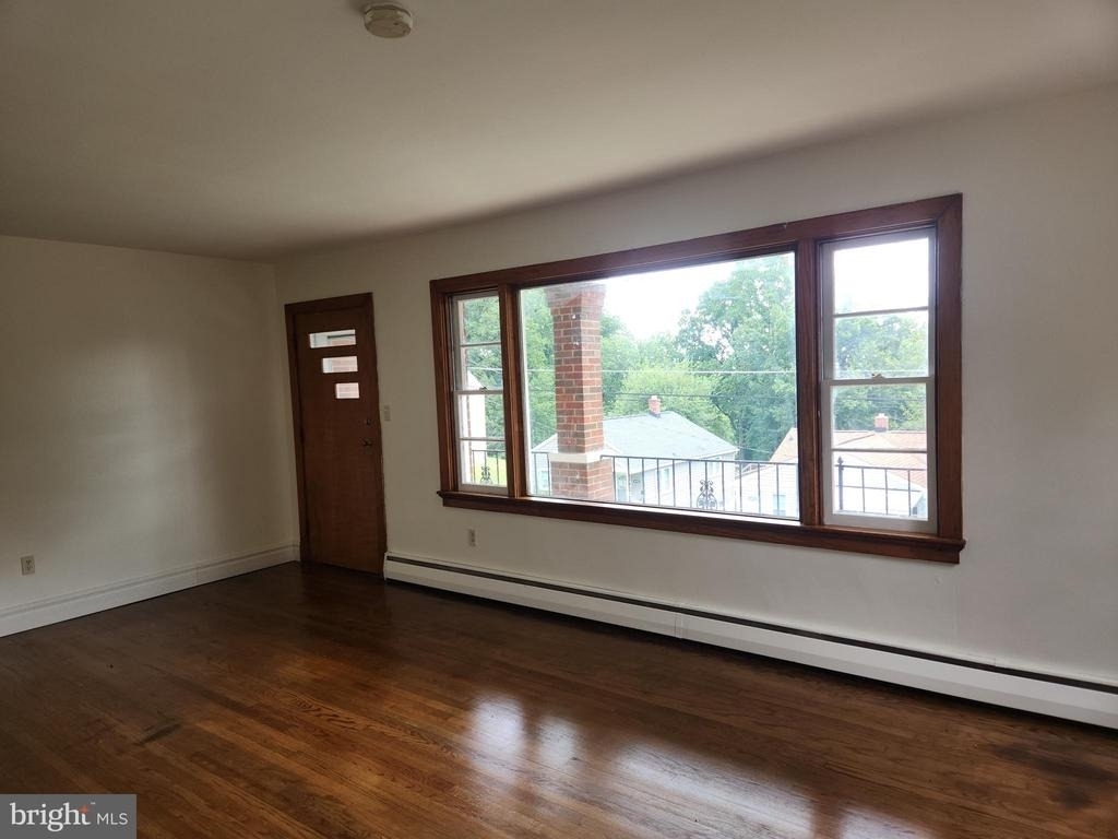 6914 Edgemont Road - Photo 8