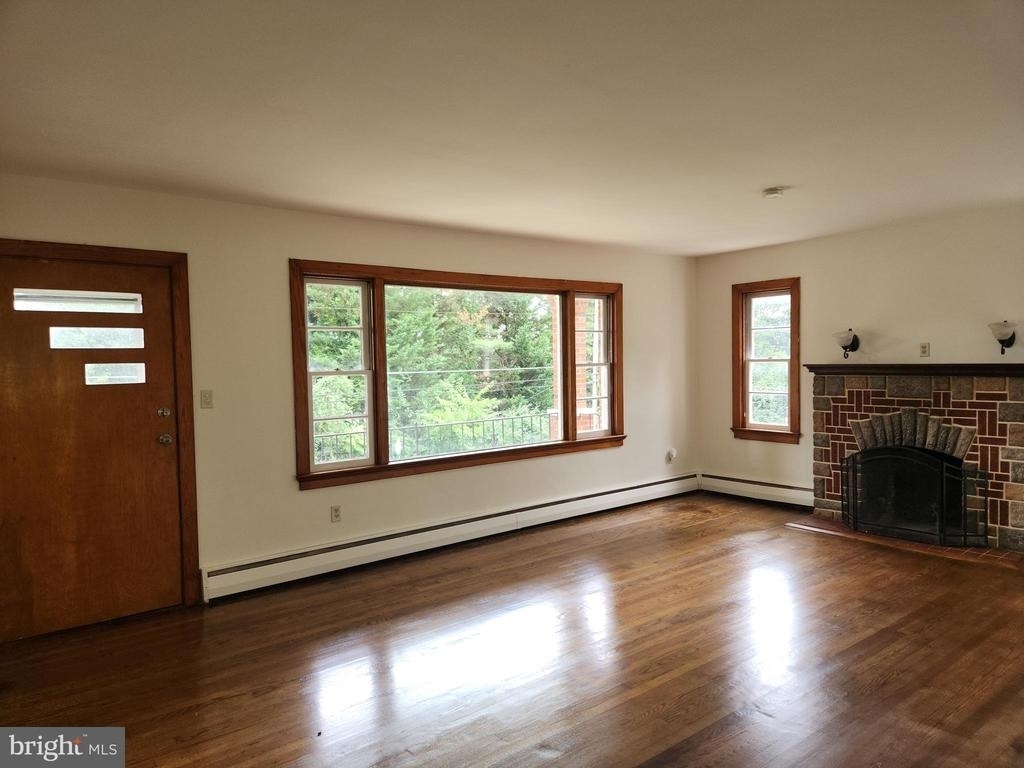6914 Edgemont Road - Photo 6