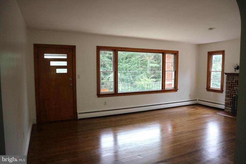 6914 Edgemont Road - Photo 7