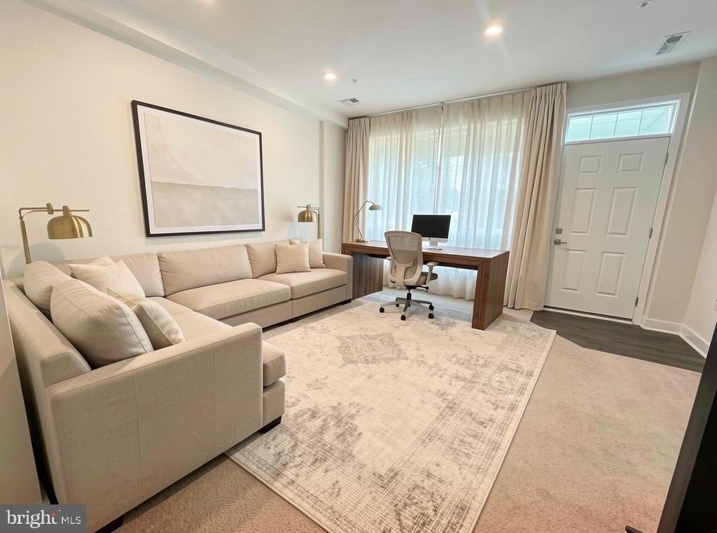 6704 Ballenger Run Boulevard - Photo 2