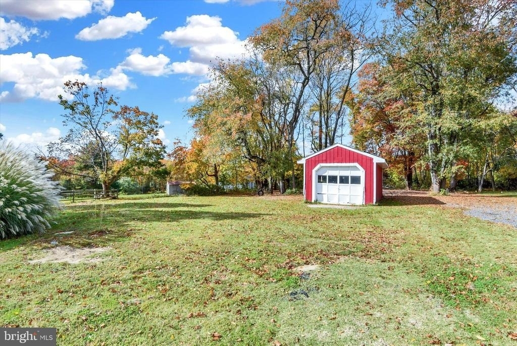 2738 Bird View Road - Photo 22