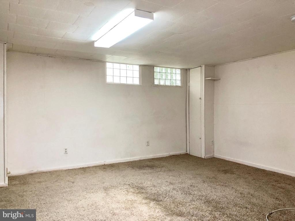 1622 Hardwick Road - Photo 2
