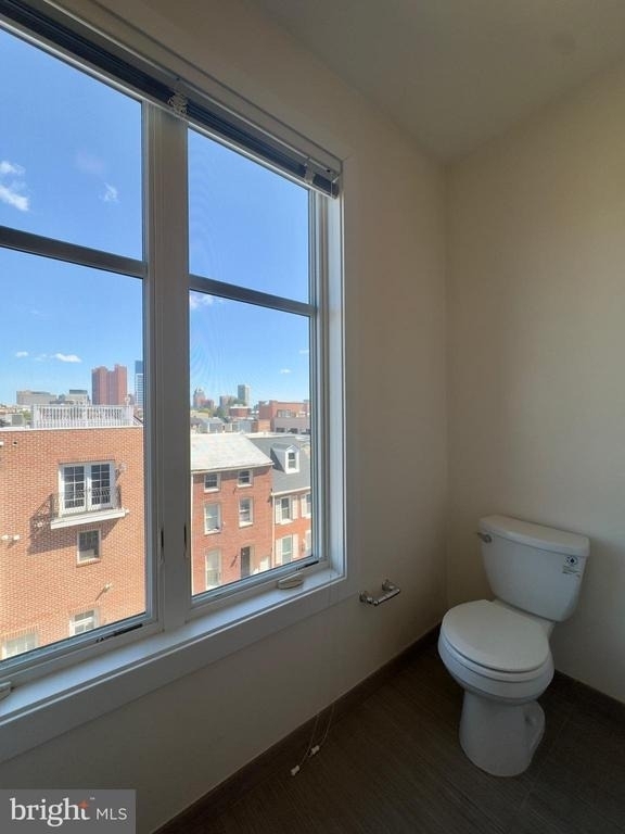 1201 S Charles Street - Photo 2