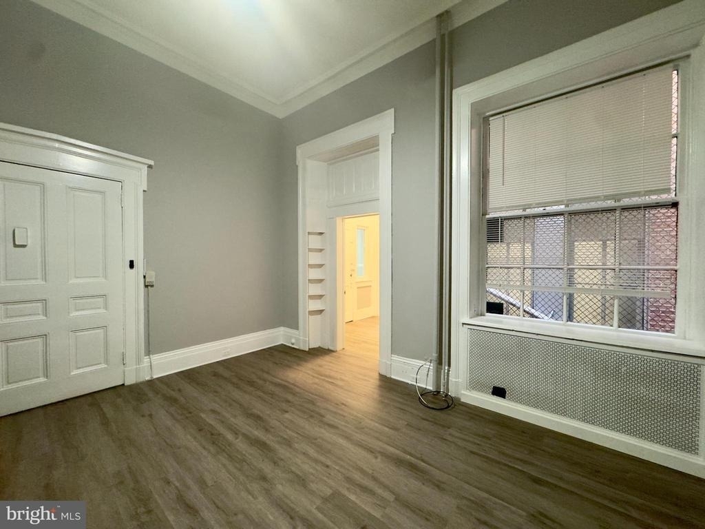 817 Park Avenue - Photo 10