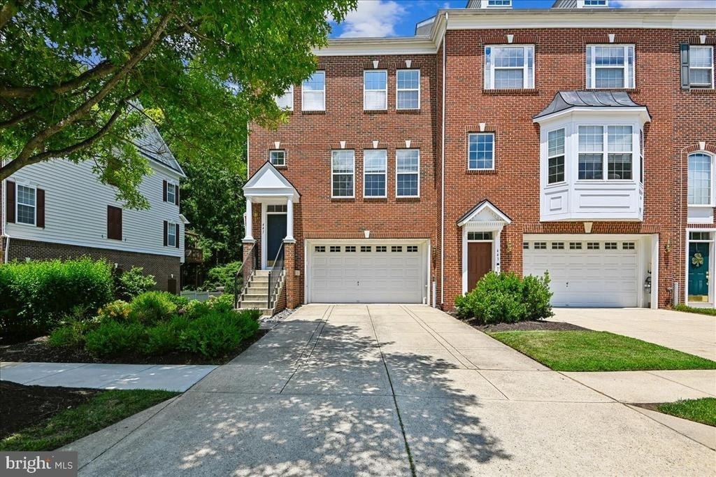 441 Penwood Drive - Photo 0