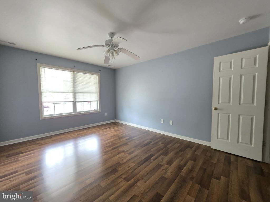 4 W Grove Street - Photo 14
