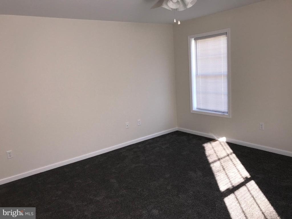 4433 Seashore Highway - Photo 13