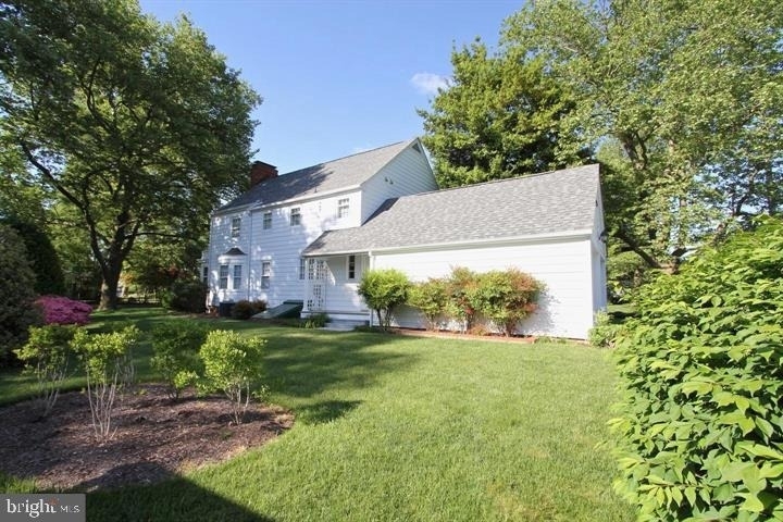 104 Bayard Avenue - Photo 9