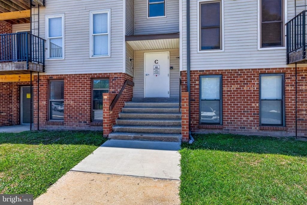 1001 White Oak Road - Photo 2