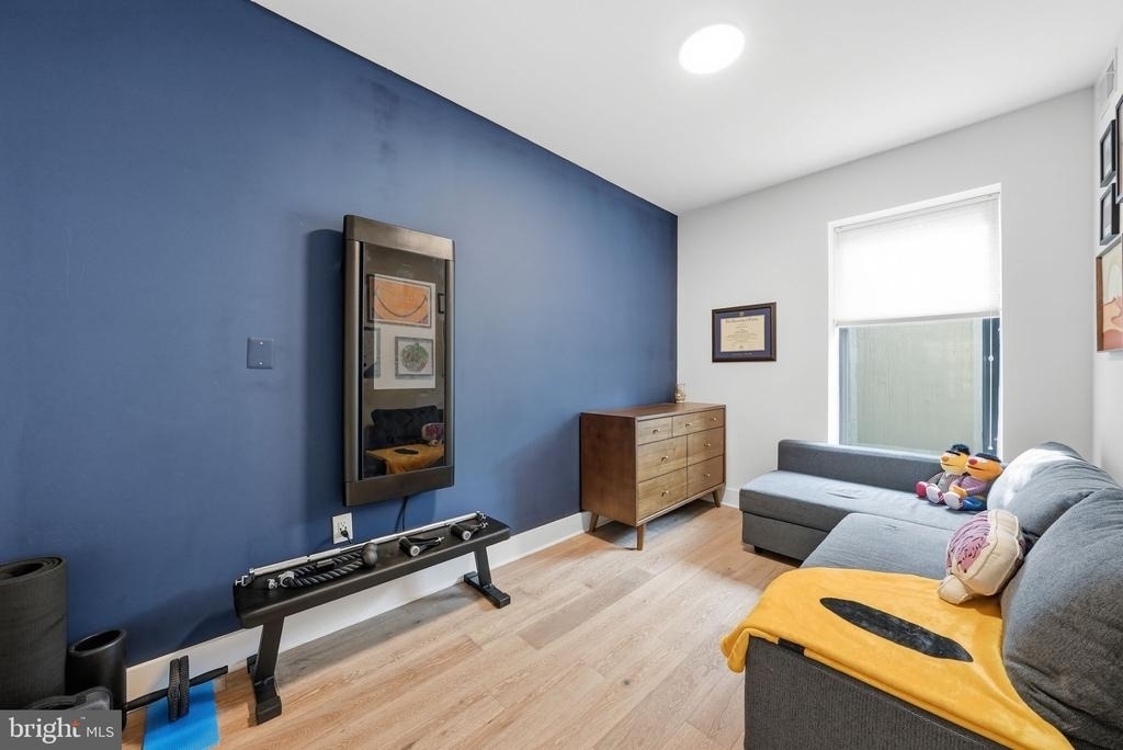 826 Upshur Street Nw - Photo 8