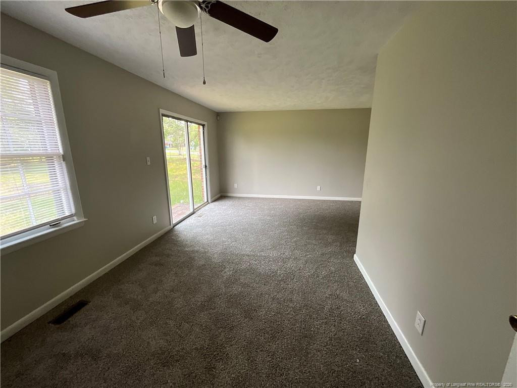 1365 Greenock Avenue - Photo 8