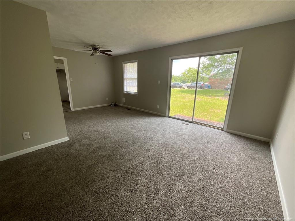 1365 Greenock Avenue - Photo 6