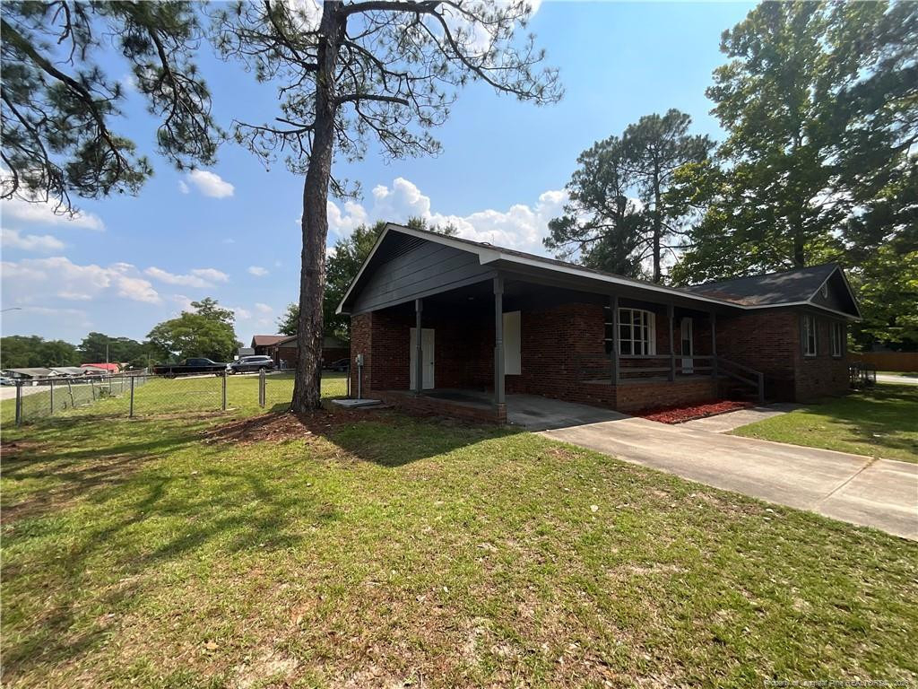 1365 Greenock Avenue - Photo 21