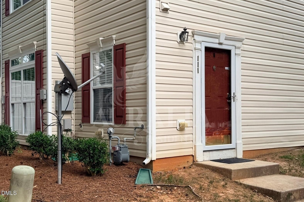 3021 Barrymore Street - Photo 2