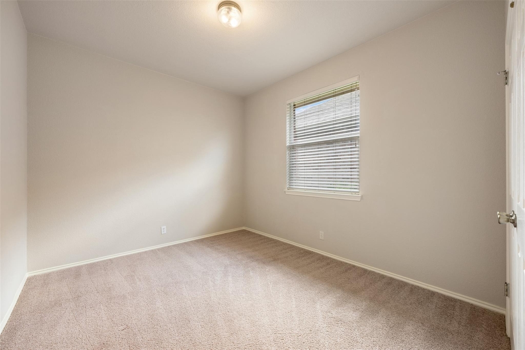 11619 Sonoma Dr - Photo 30
