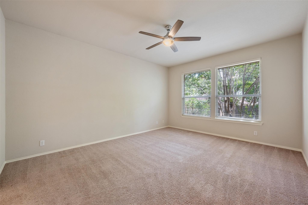 11619 Sonoma Dr - Photo 24