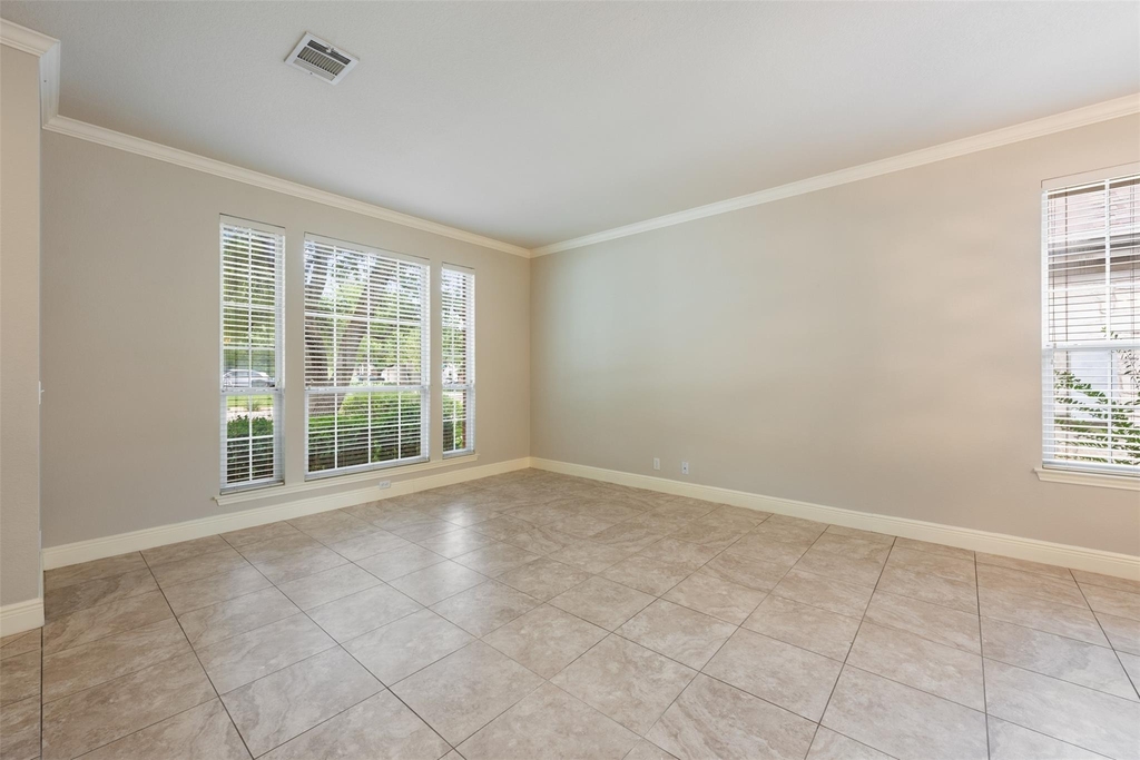 11619 Sonoma Dr - Photo 6