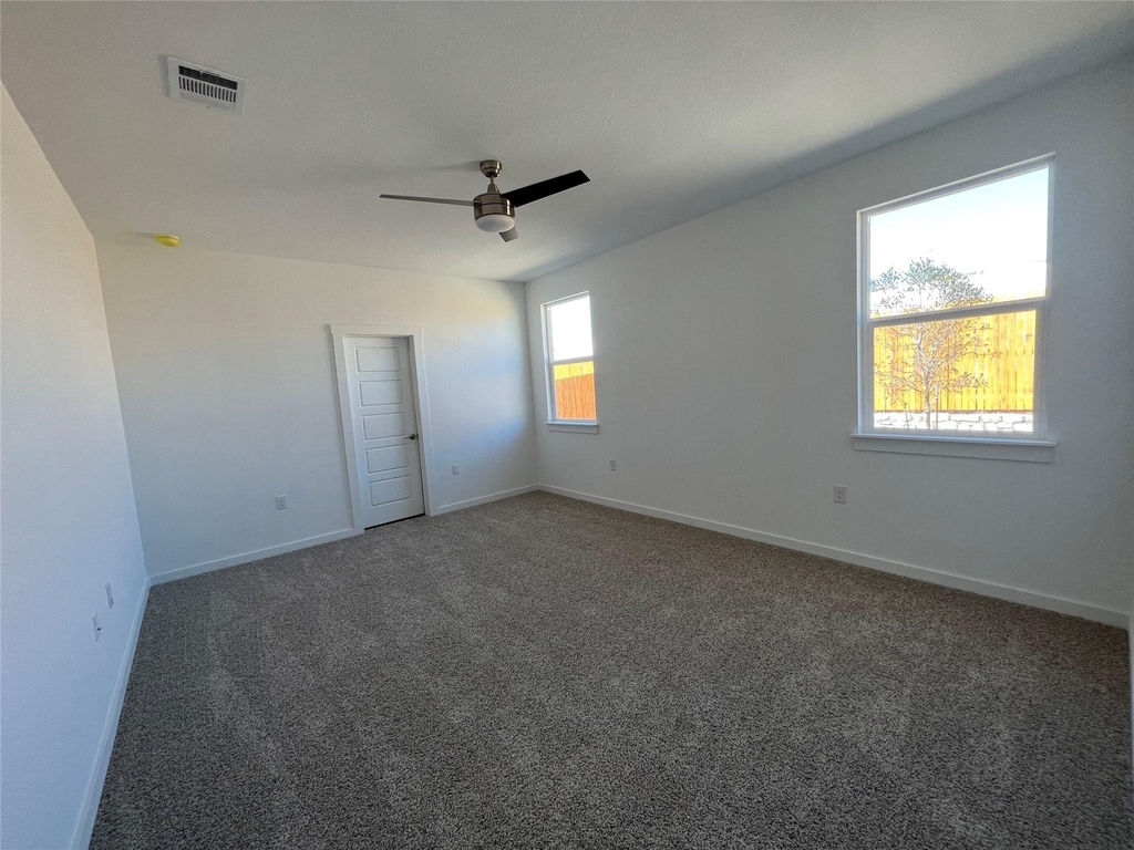 13820 Lubeck Dr - Photo 19